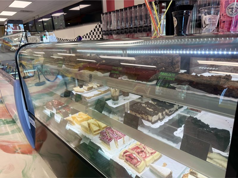 Candy Cream Cafe interior